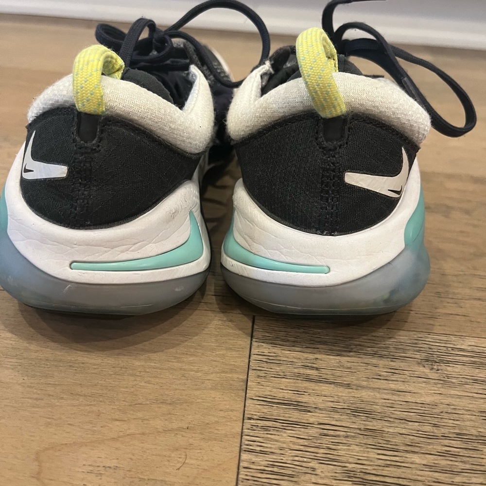 Nike running joy rides